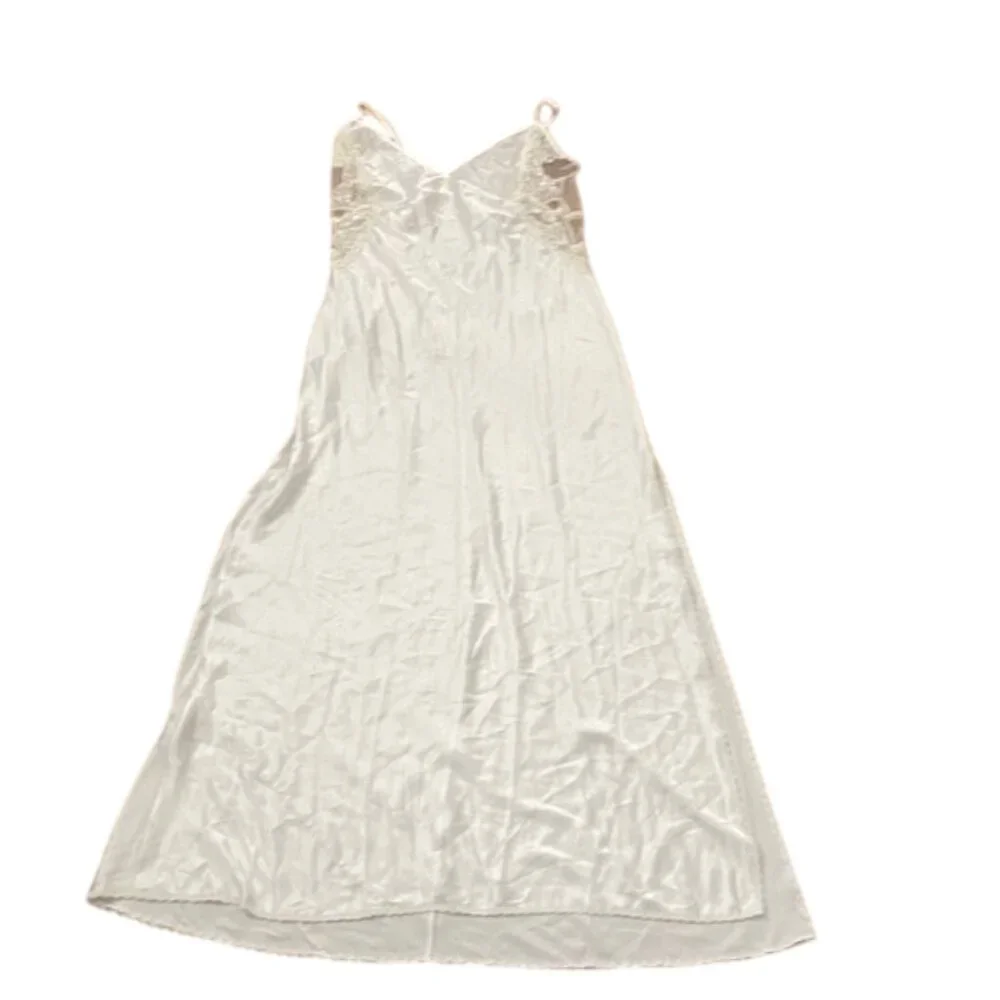 Victoria's Secret Satin Gown Robe Set Womens M/L Bride Lace Elegant - Picture 5 of 16